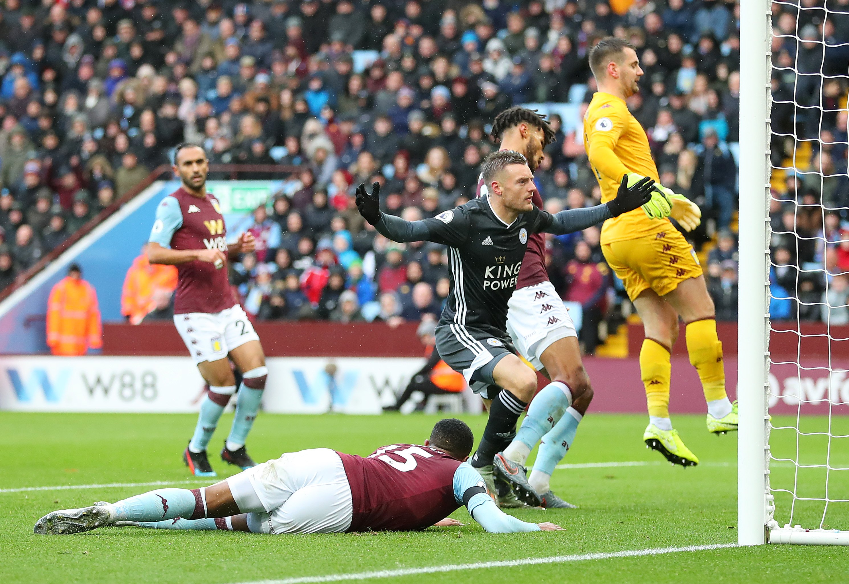 出了一系列 出了一系列